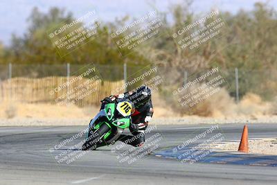 media/Jan-16-2022-CVMA (Sun) [[7f3d92989d]]/Race 3 Amateur Supersport Middleweight/